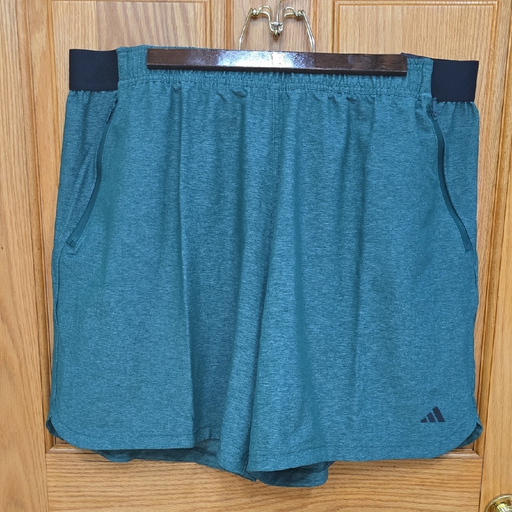 Adidas Men's Axis Short, a regular fit training short with a 7" inseam, 2XL, NWT